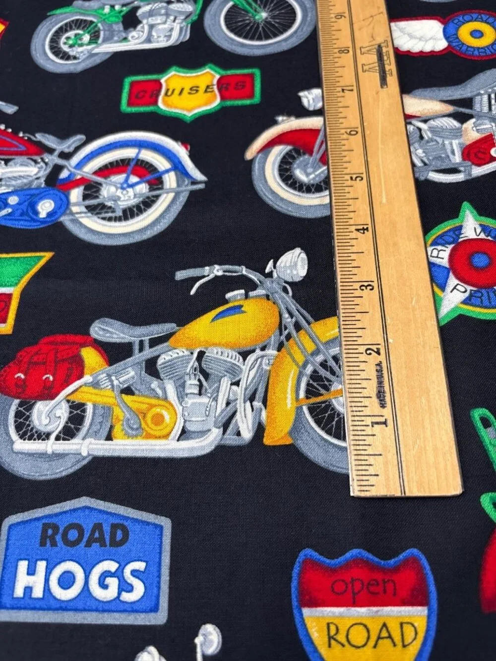 Cranston Motorcycle-Themed Cotton Fabric Print Cruisers 22